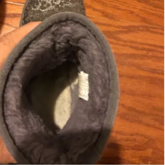 Ugg Big kids brown leopards print SZ big kids 6 or women’s size 8. - Picture 7 of 8